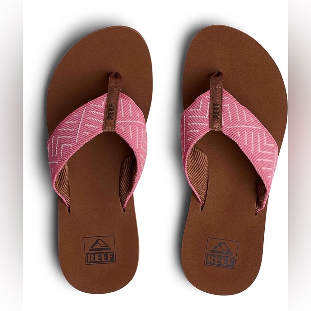 NWT Reef Spring Woven Flip Flops